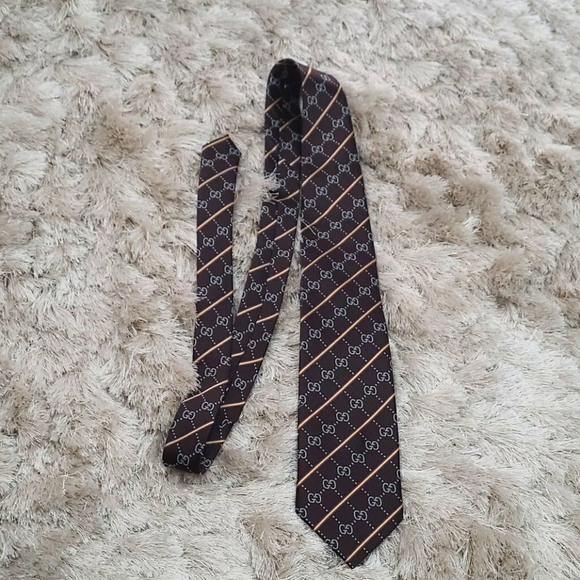 Gucci Other - Like new  Gucci tie Brown Italy